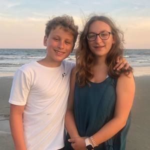 Meet your Posher, Angie